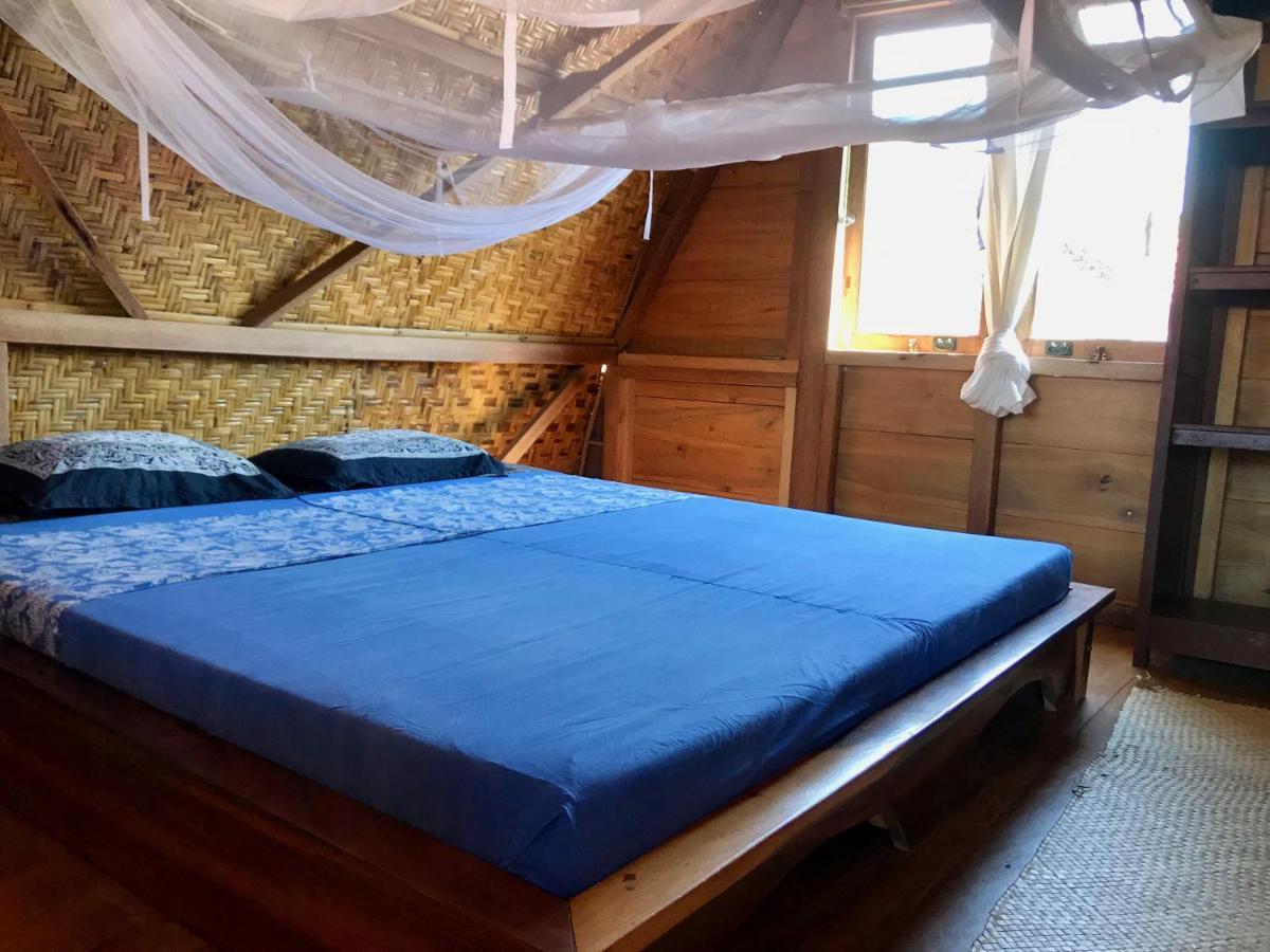 Appartamento Harry'S Ocean House Pacitan Esterno foto
