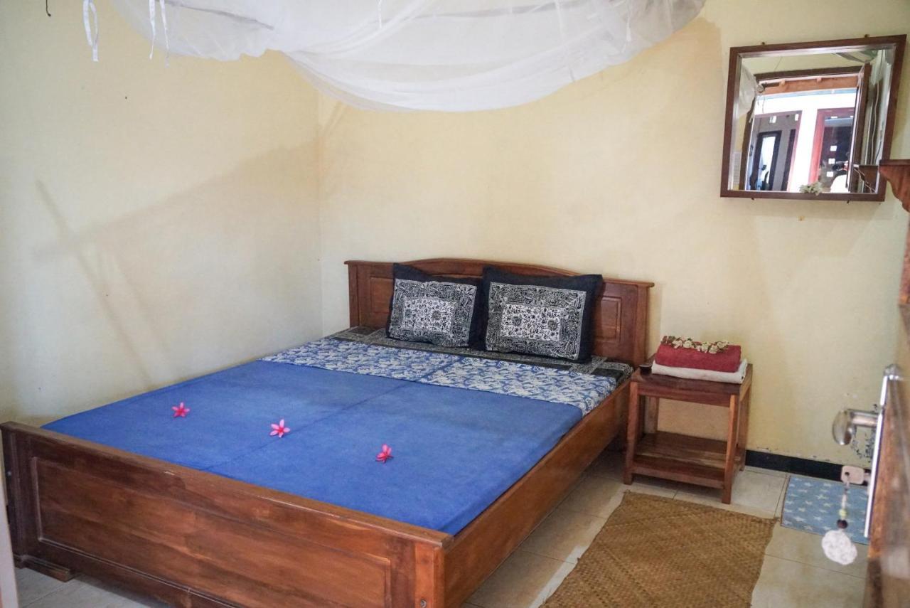 Appartamento Harry'S Ocean House Pacitan Esterno foto